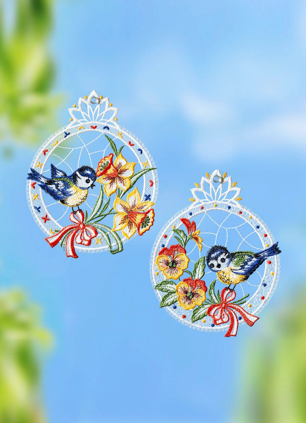 Fensterbilder Aus Plauener Spitze Im 2er-Set 3 Fensterbilder Aus Plauener Spitze Im 2er-Set