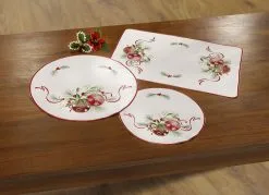 Festliche Tisch- Und Raumdekoration Mit Christbaumkugel-Motiven