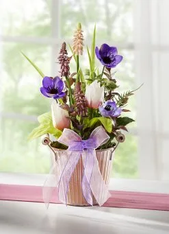 Gesteck Mit Textilschleifenband