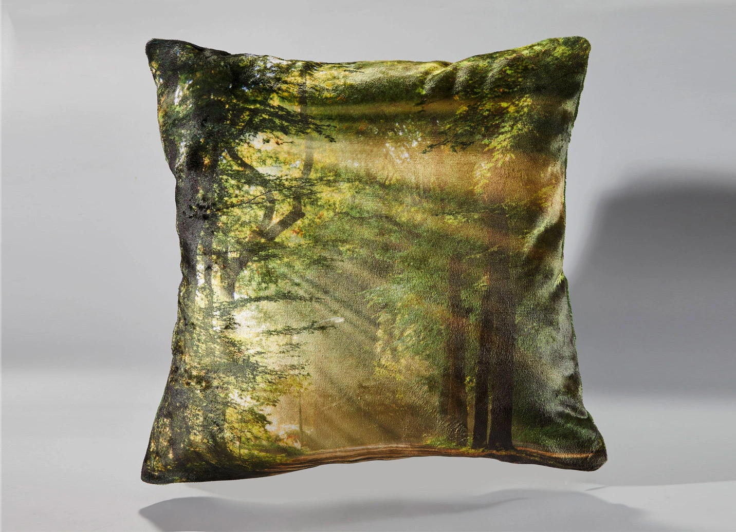 Kissenbezug Mit Naturnah Dessinierter Vorderseite 2 Kissenbezug Mit Naturnah Dessinierter Vorderseite