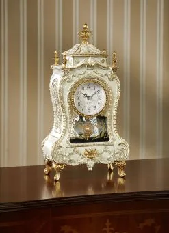 Spieluhr In Antiker Verkleidung