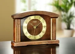 Tischuhr Aus Massivem Holz